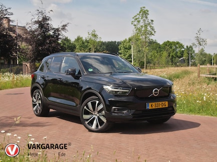Volvo XC40 0