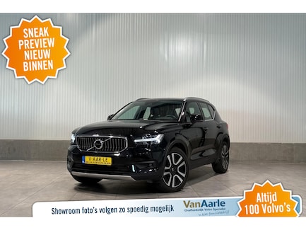 Volvo XC40 0