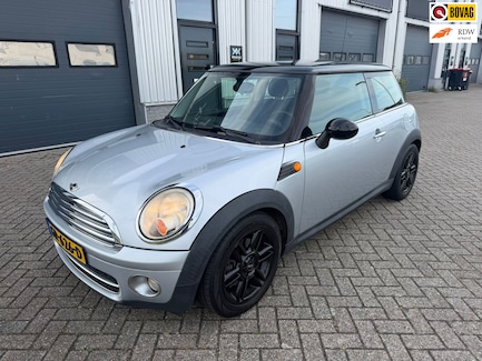 MINI Cooper 0