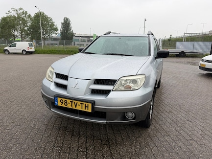 Mitsubishi Outlander Sport 0