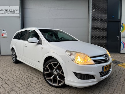 Opel Astra 0