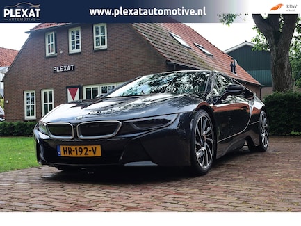 BMW i8 0