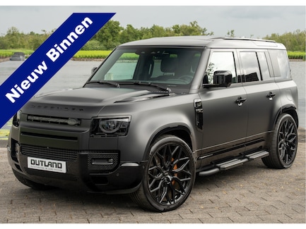 Land Rover Defender 0