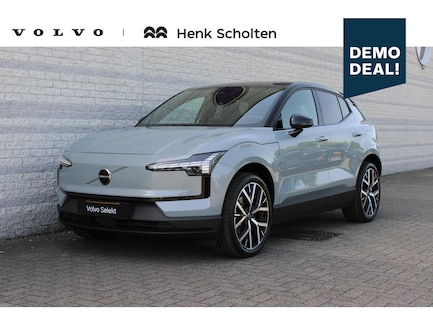 Volvo EX30 0