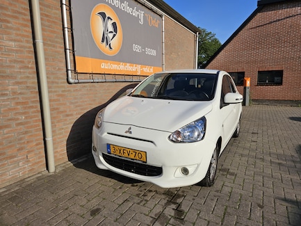 Mitsubishi Space Star 0