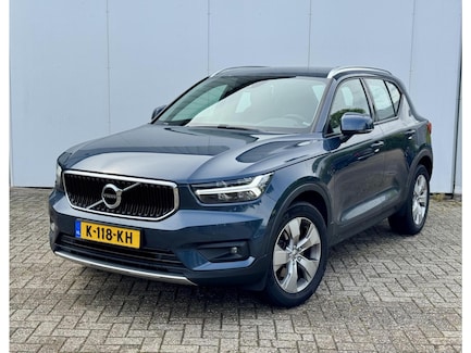 Volvo XC40 0