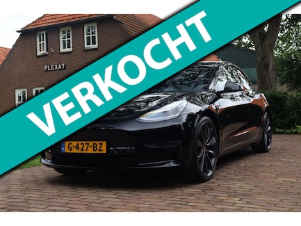 Tesla Model 3 0