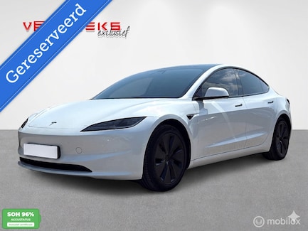 Tesla Model 3 0