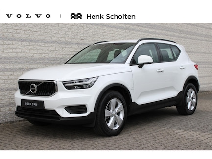 Volvo XC40 0