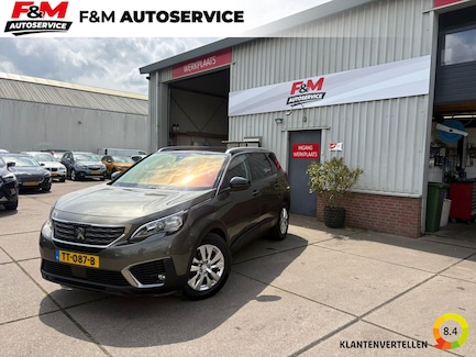 Peugeot 5008 0