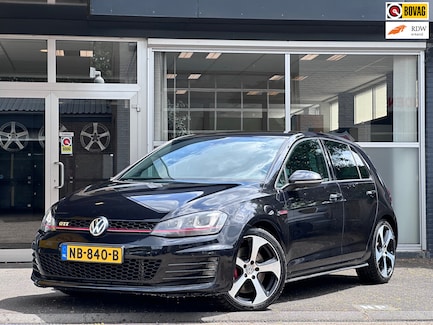 Volkswagen Golf 0
