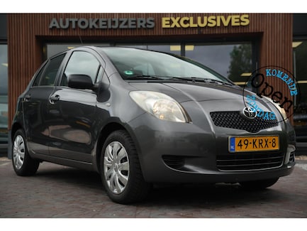 Toyota Yaris 0