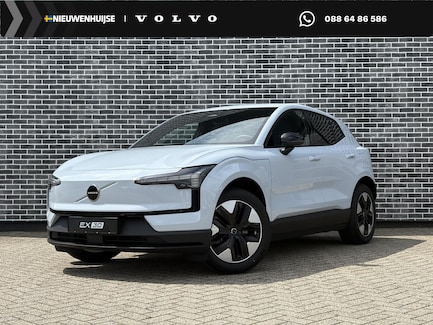 Volvo EX30 0