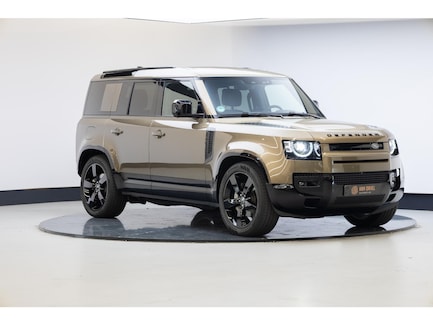 Land Rover Defender 0