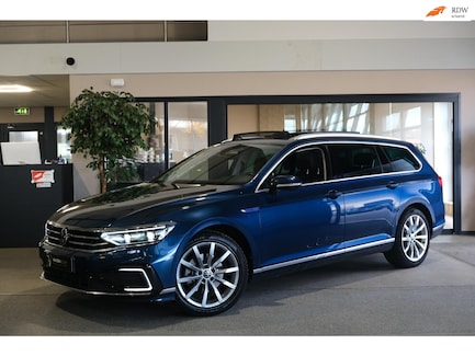 Volkswagen Passat 0