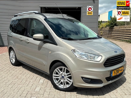 Ford Tourneo Courier 0