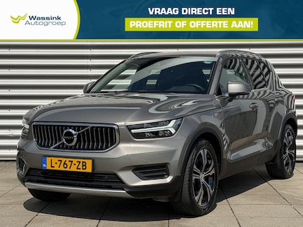 Volvo XC40 0