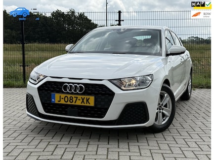 Audi A1 0