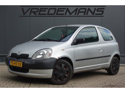 Toyota Yaris 0