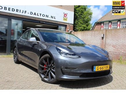 Tesla Model 3 0