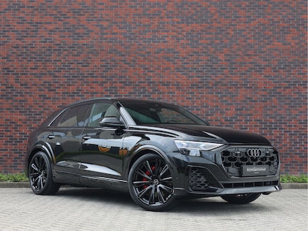 Audi Q8 0
