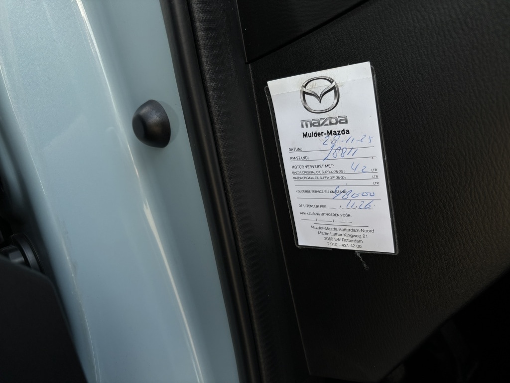 Mazda 2 Benzine [X-672-PX] | AutoTrack