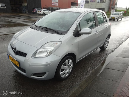 Toyota Yaris 0