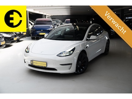 Tesla Model 3 0