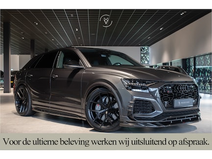 Audi RS Q8 0