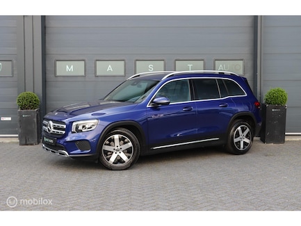 Mercedes-Benz GLB 0