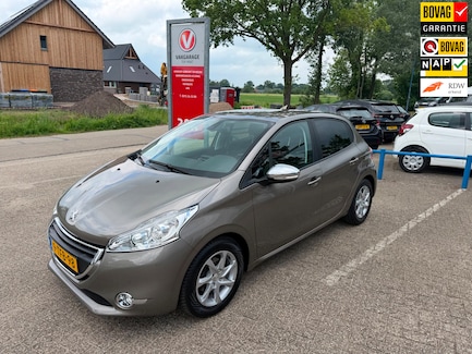 Peugeot 208 0
