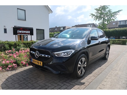 Mercedes-Benz GLA 0