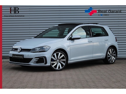 Volkswagen Golf 0