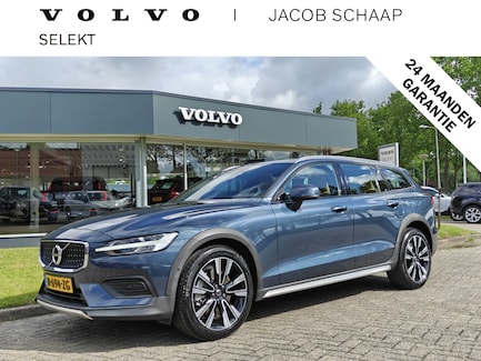 Volvo V60 Cross Country 0