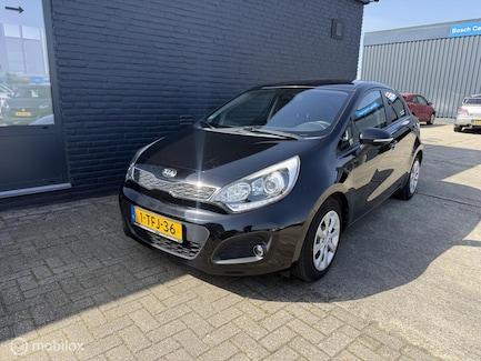 Kia Rio 0