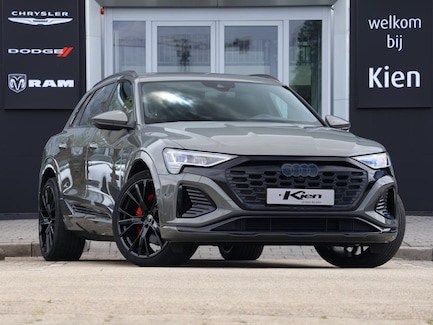 Audi Q8 e-tron 0