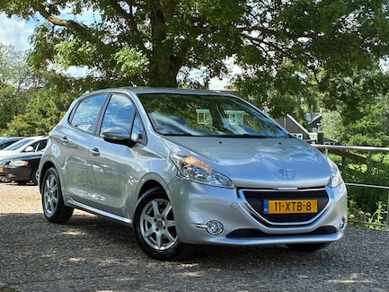 Peugeot 208 0