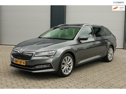 Skoda Superb 0