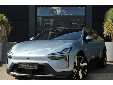 Polestar 4 0