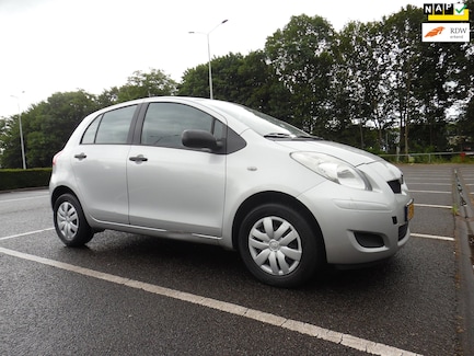 Toyota Yaris 0