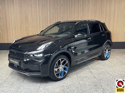 Lynk & Co 01 0