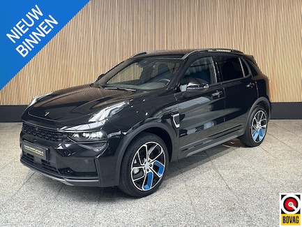 Lynk & Co 01 0