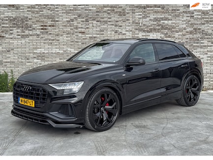 Audi Q8 0