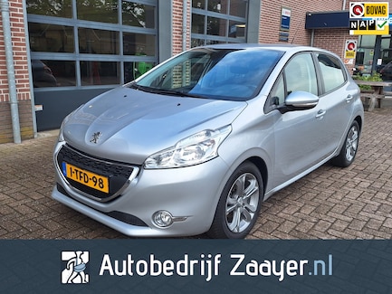 Peugeot 208 0