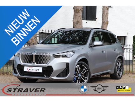 BMW iX1 0