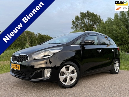 Kia Carens 0