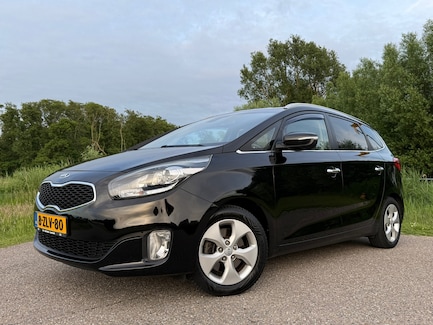 Kia Carens 0