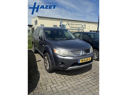 Mitsubishi Outlander 0