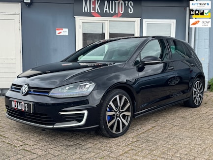 Volkswagen Golf 0