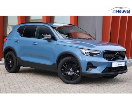 Volvo XC40 0